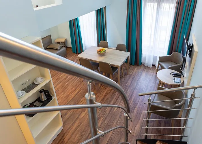 Trip Center Szálloda 4*