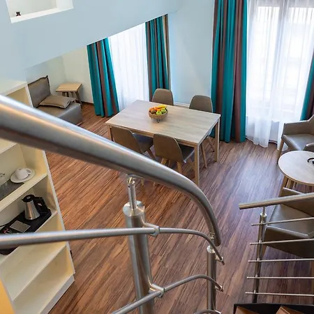 Trip Center Otel 4*