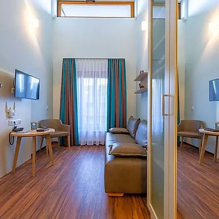 Trip Center