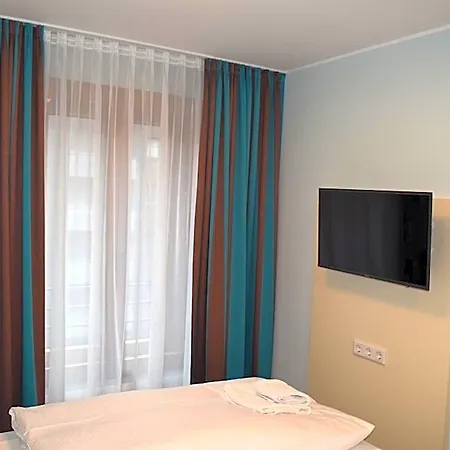 Trip Center 4* Франкфурт-на-Майне