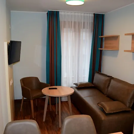 Hotel Trip Center